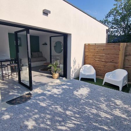 Le Patio : Studio Avec Exterieur Saint-Barthelemy-d'Anjou Buitenkant foto