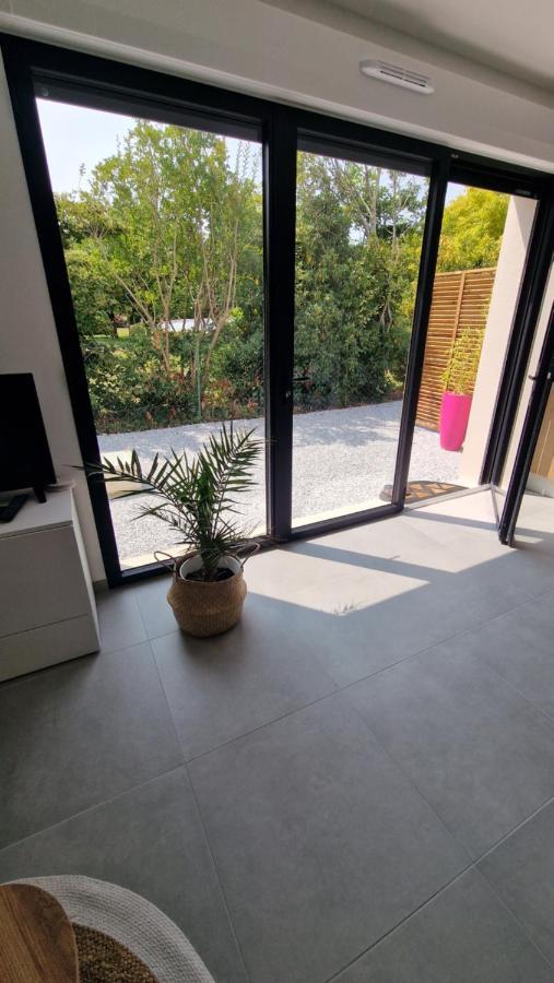 Le Patio : Studio Avec Exterieur Saint-Barthelemy-d'Anjou Buitenkant foto